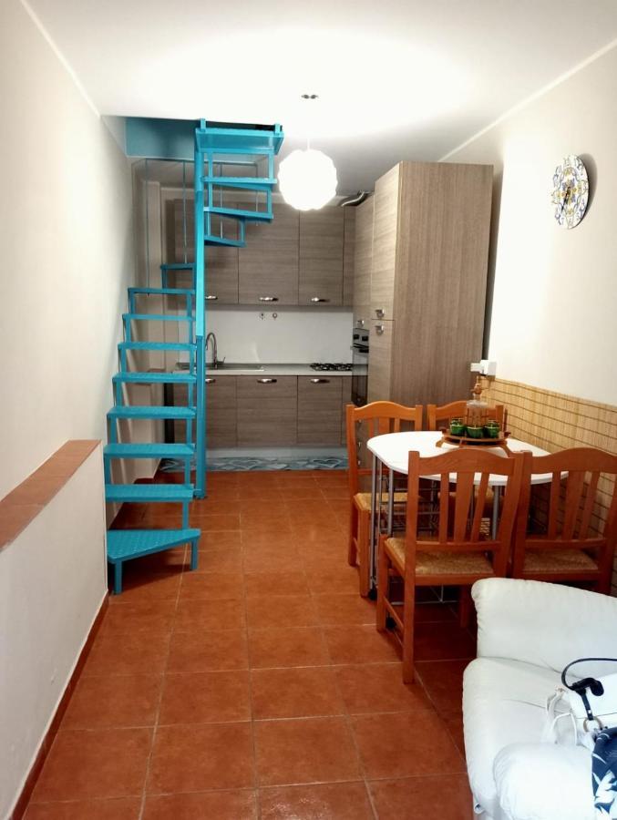 Casa Vacanze Da Clara カストロヴィッラリ エクステリア 写真